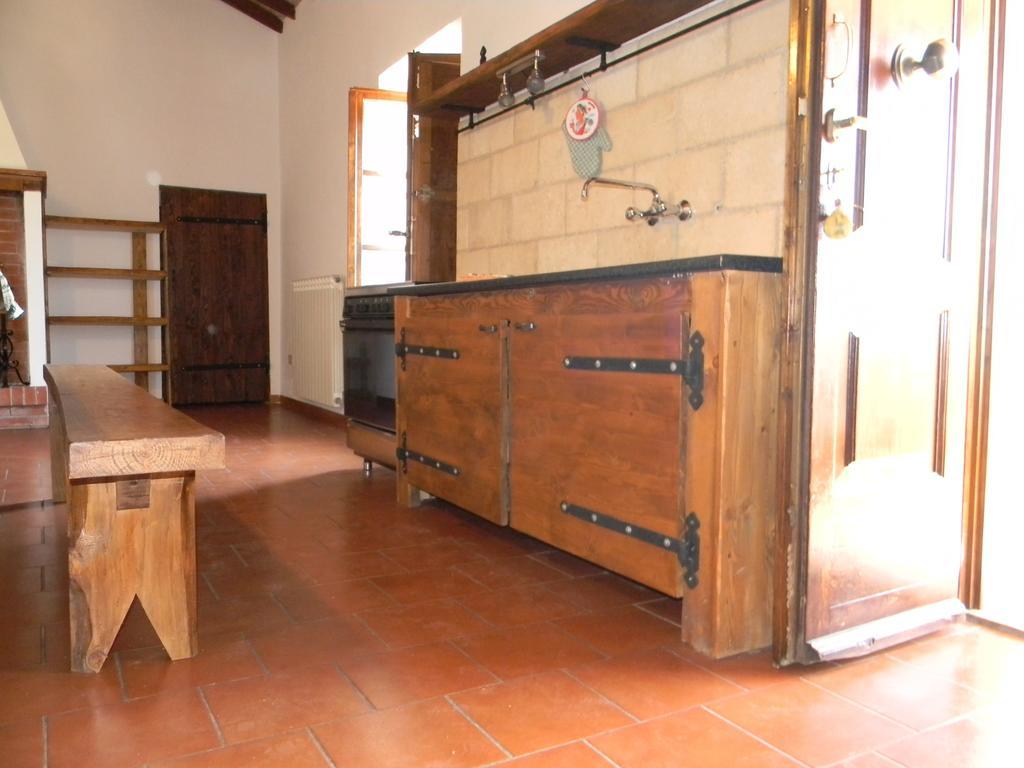 Agriturismo Podere La Selva Villa Serre Di Rapolano Екстериор снимка