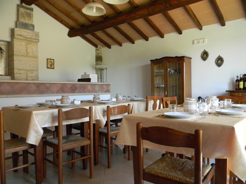 Agriturismo Podere La Selva Villa Serre Di Rapolano Екстериор снимка